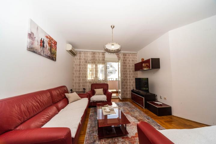 Dvosoban namješten stan 60m2, Preko Morače - Podgorica