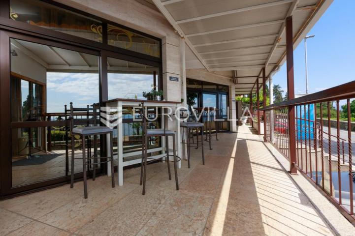 Opatija, Volosko, reprezentativan poslovni prostor, terasa 100 m²