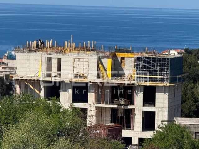 Novogradnja, Primošten, 2s- stan