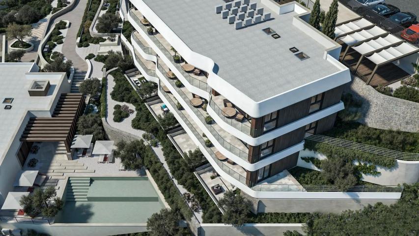 Jednosoban opremljen stan 64.16m2 + 19.76m2 dvorista u luksuznom stambenom kompleksu sa panoramskim 