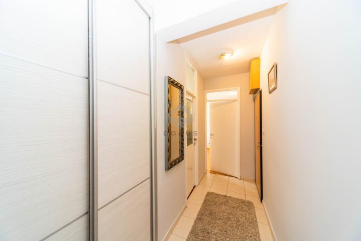 Dvosoban stan 60m2, Stara Varoš - Podgorica