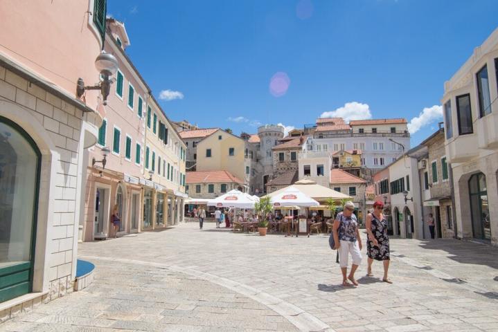 Poslovni prostor 102m2, Centar - Herceg Novi