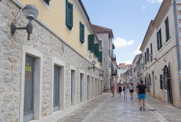 Poslovni prostor 102m2, Centar - Herceg Novi