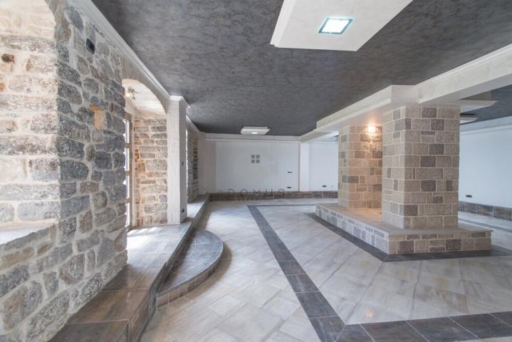 Poslovni prostor 102m2, Centar - Herceg Novi