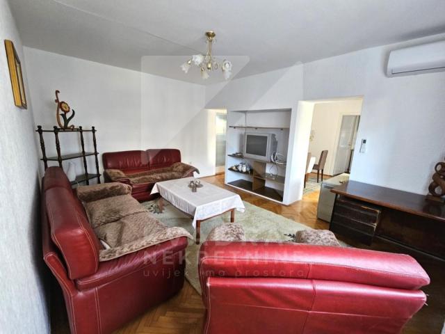 Prodaja, Dvosoban stan, Podgorica, Zabjelo, 68m2