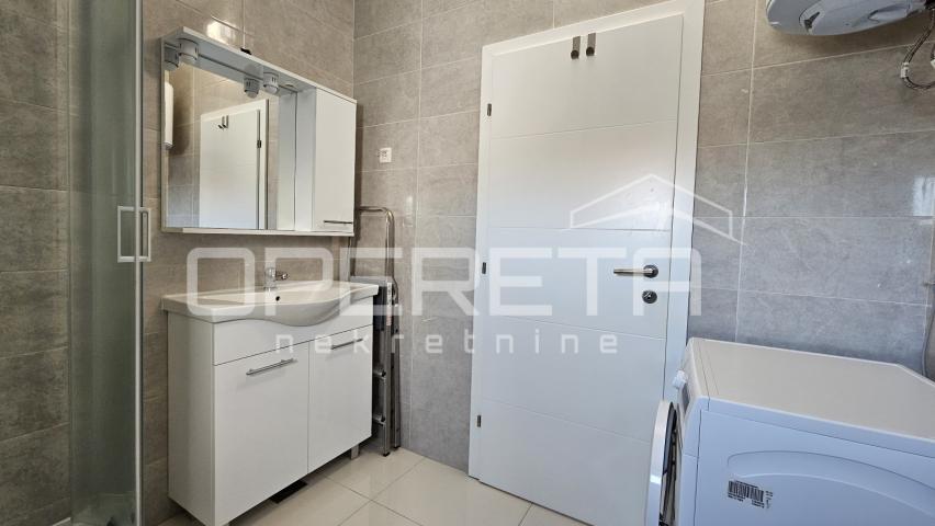 Novalja – 92 m², pogled na more, 3 terase, 2 parkinga