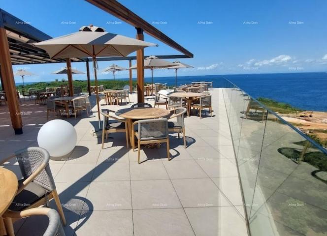 Stan UMAG, Luksuzni resort s krovnim infinity bazenom!