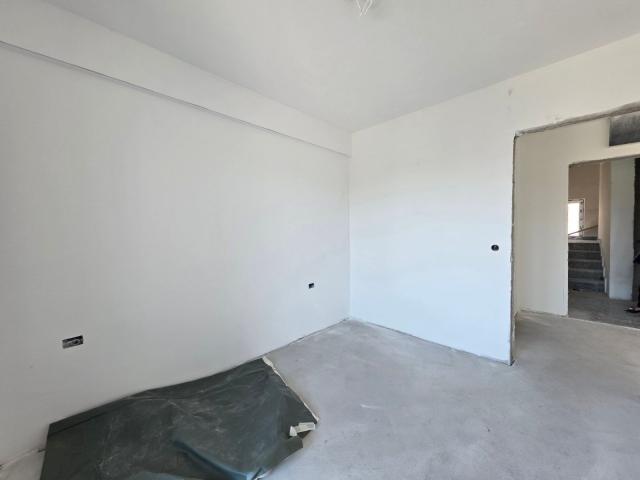 Nov jednosoban stan sa pogledom na more 43m² – Lazi, Budva