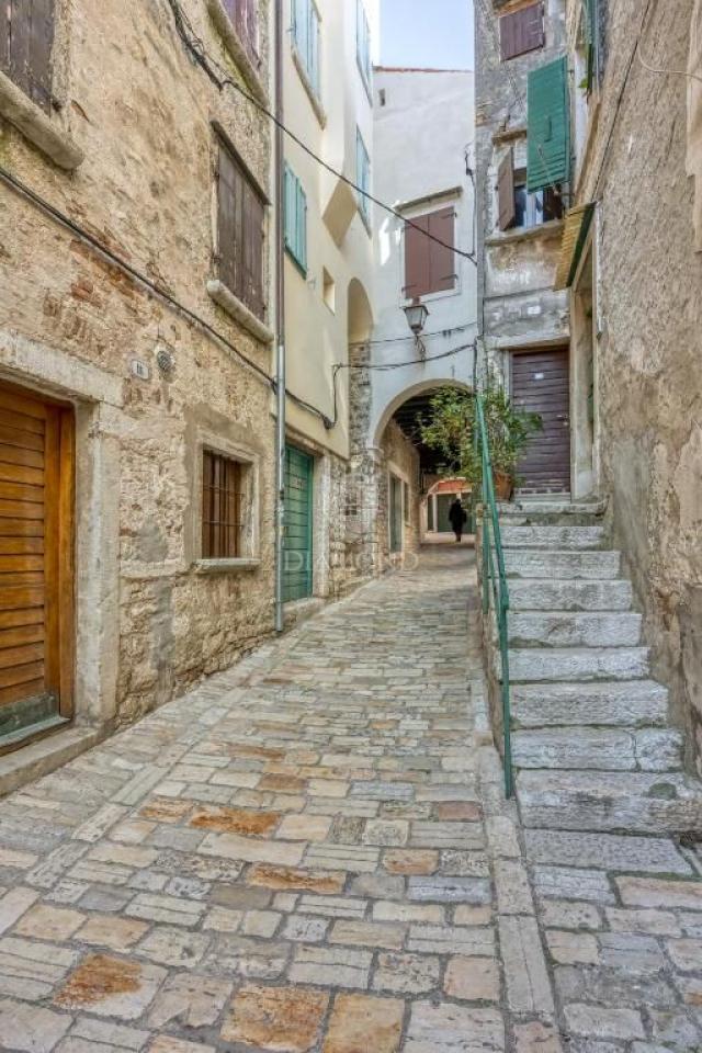 Rovinj! Predivan stan s pogledom na more!