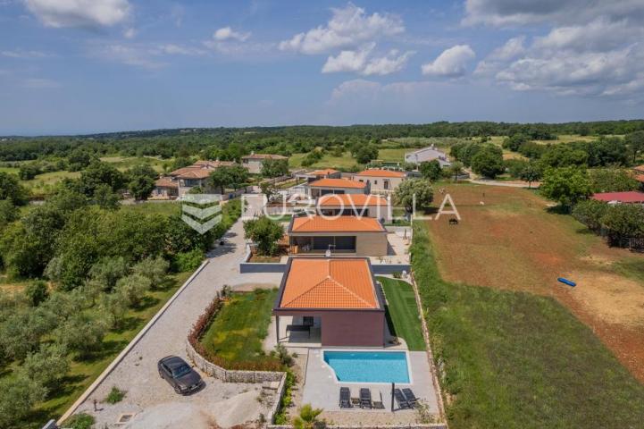 Istra, Kringa, prekrasna prizemnica s bazenom