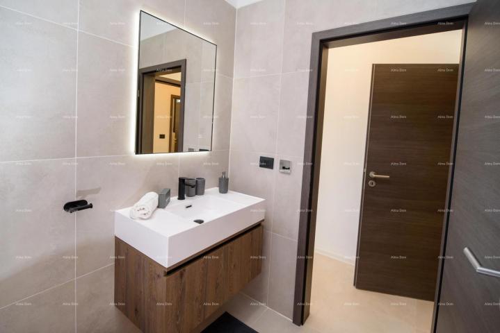 Haus KANFANAR, MODERNE EINFAMILIENHAUS MIT POOL – RUHIGE LAGE
