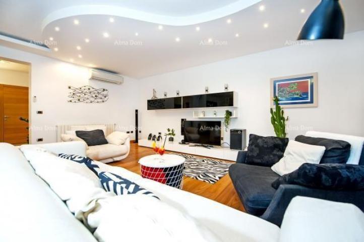 House Rovinj, Beautiful Villa with Pool