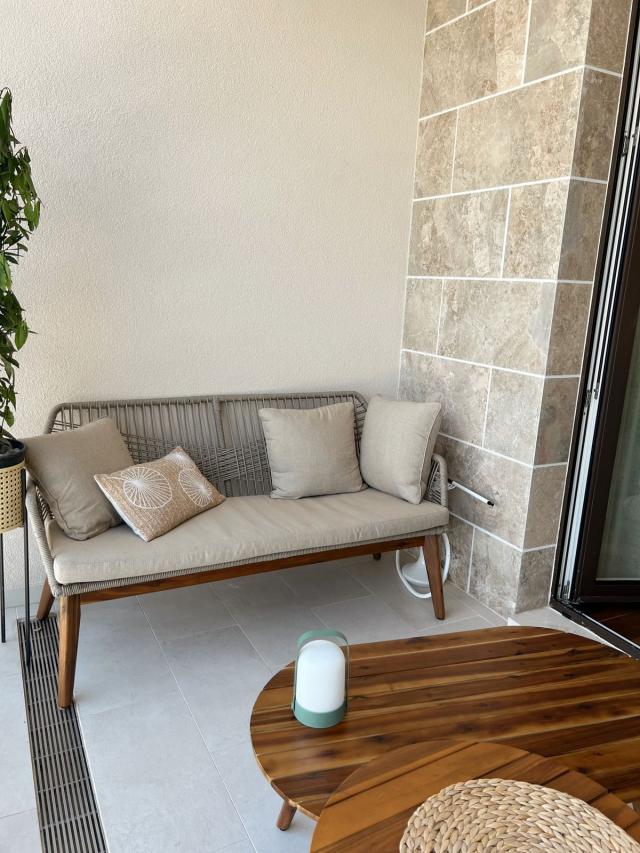 Luksuzan jednosoban apartman 80m² u prvoj liniji mora – Regent, Porto Montenegro, Tivat