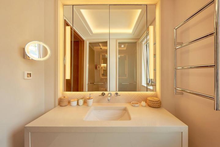 Luksuzan dvosoban stan 152m2– Elena, Porto Montenegro, Tivat