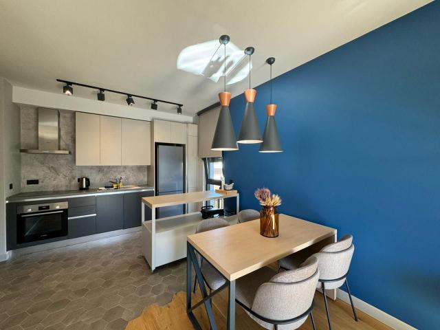 Prelep jednosoban 46m² stan na 50 metara od mora – Seljanovo, Tivat