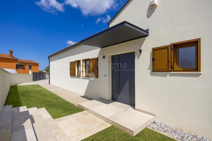 BEAUTIFUL FAMILY HOUSE WITH POOL IN CENTRAL ISTRIA