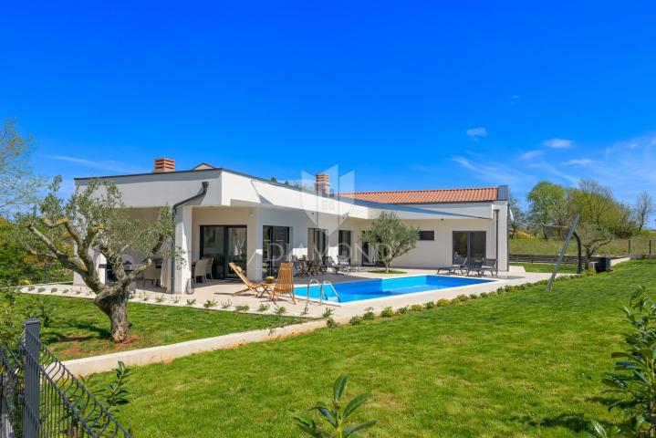 STOP! Newly built modern villa near Rovinj!