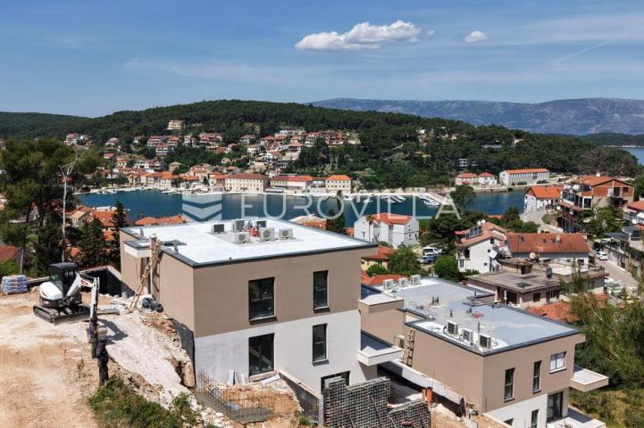 Hvar, Jelsa, dvosobni apartman u prizemlju
