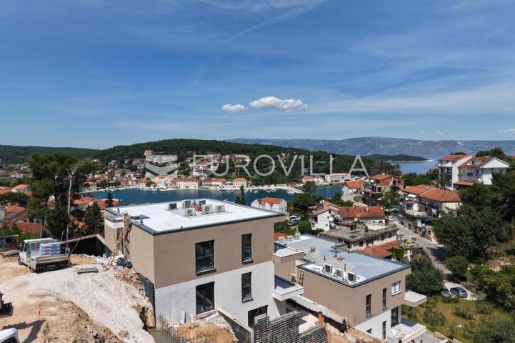 Hvar, Jelsa, dvosobni apartman u prizemlju