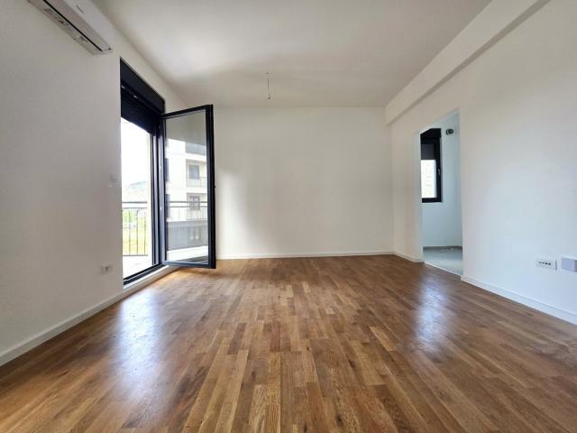 Dvosoban stan, 64m2, Tološi, Podgorica