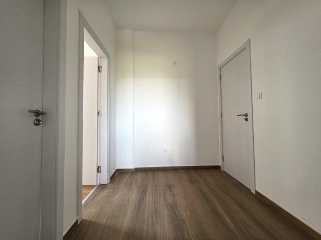 Dvosoban stan, 64m2, Tološi, Podgorica