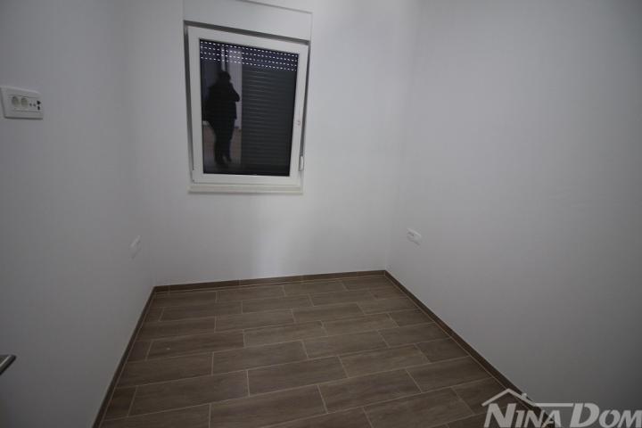 Novogradnja, južna strana, 1 kat