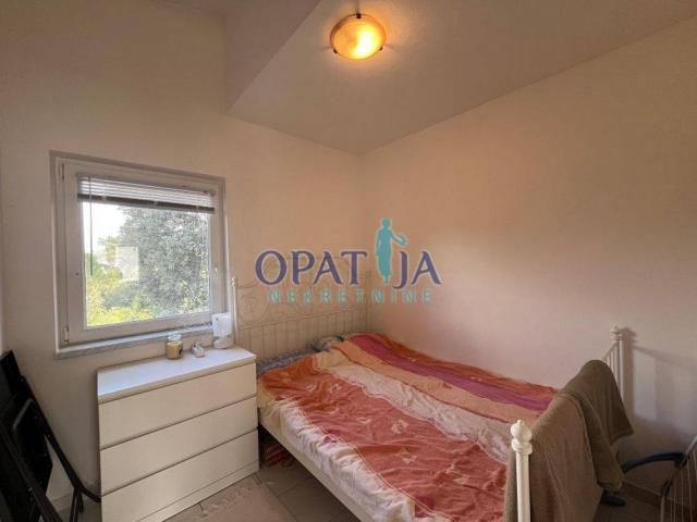 Vir - Južna strana, apartman na 1. katu, 150m do mora