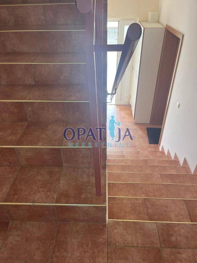 Vir - Južna strana, apartman na 1. katu, 150m do mora