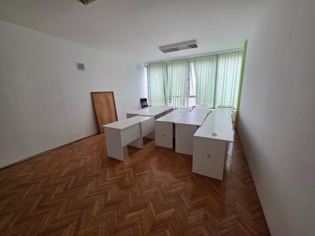 Fotografija stana 13 od 28
