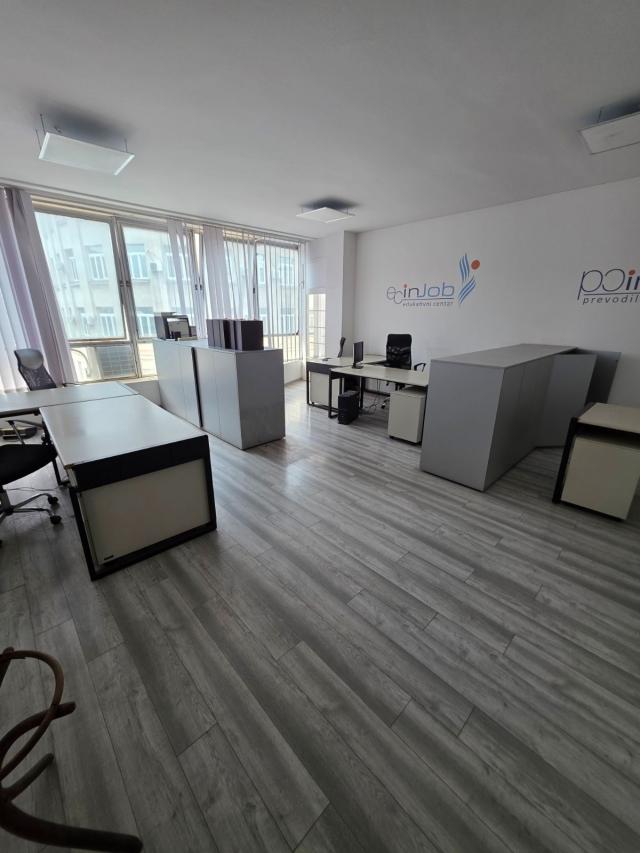Fotografija stana 7 od 28