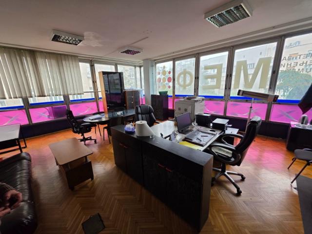 Fotografija stana 1 od 28