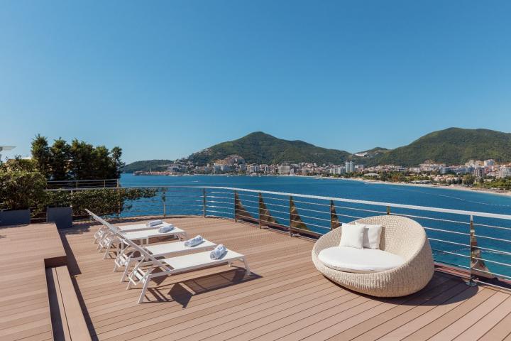 BUDVA, DUKLEY GARDENS-Trosoban penthouse od 282m² sa terasom od 235m² i direktnim pogledom na more (