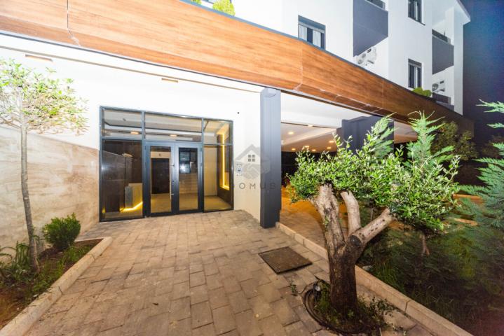 Dvosoban nov stan 64m2 + parking, Zabjelo - Podgorica