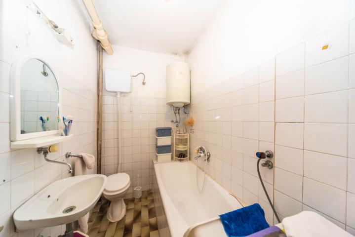 Dvosoban stan 79m2, Pobrežje - Podgorica