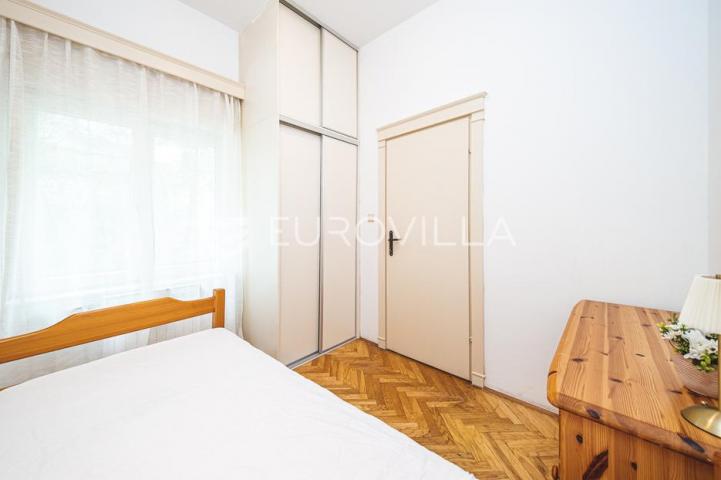 Zagreb, Centar, uređen trosoban stan površine 57 m²