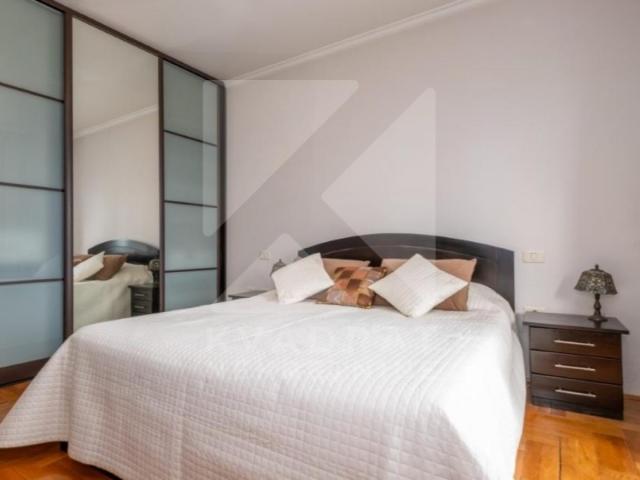 Prodaja, Trosoban stan, Podgorica, Preko Morače, 140m2