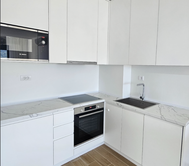 Izdavanje, Stan, 39m2 , KUMBOR