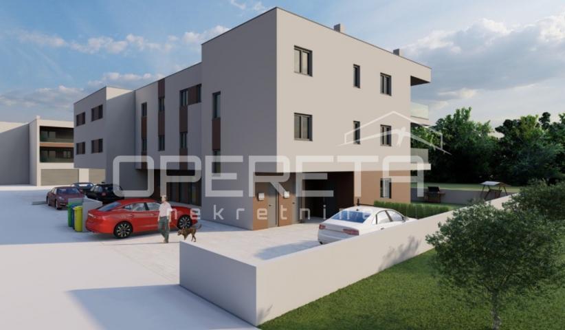 Moderan trosoban stan (80,60m2) na top lokaciji u Puli!