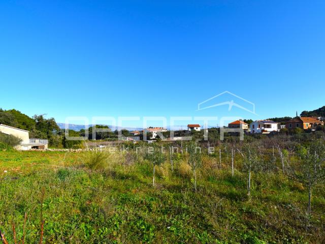 Rijetka prilika – zemljište 3.112 m², Dol, otok Hvar