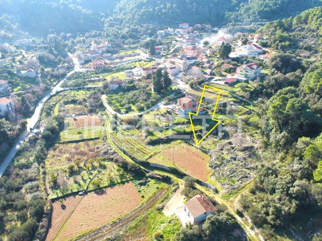 Rijetka prilika – zemljište 3.112 m², Dol, otok Hvar