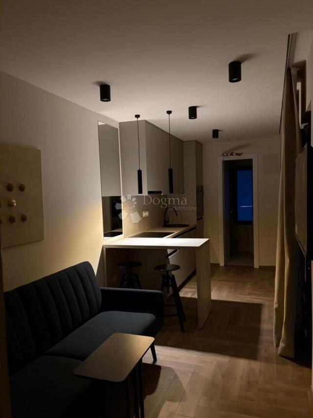 3 Modularne kuće s bazenima - Prilika!!
