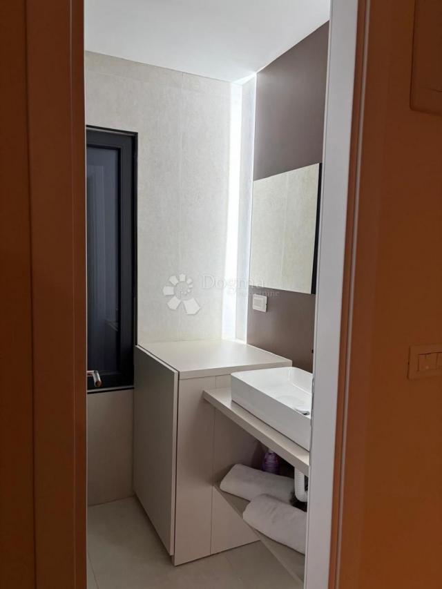 3 Modularne kuće s bazenima - Prilika!!