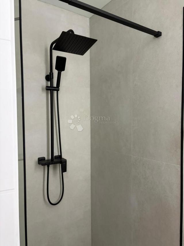 3 Modularne kuće s bazenima - Prilika!!