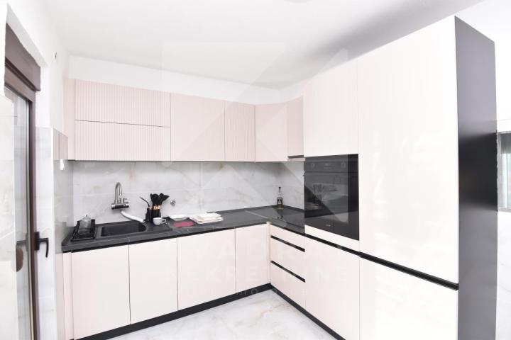 Izdavanje, Kuća, Podgorica, Doljani, 130m2