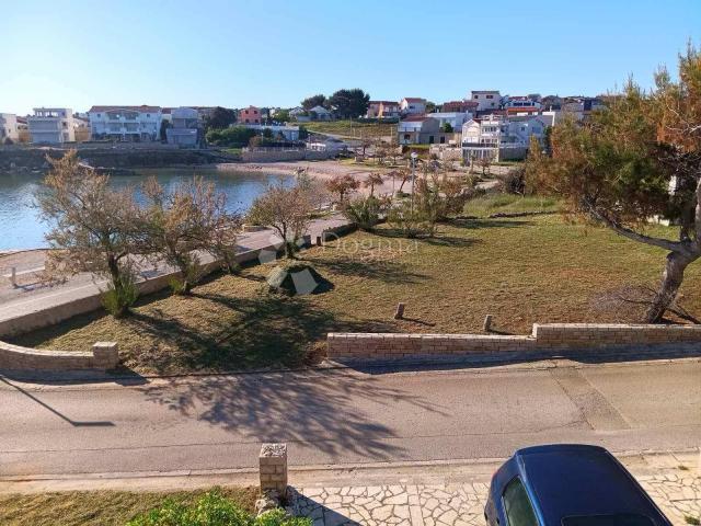 PRVI RED DO MORA – VIR + IDEJNO ZA 8 APARTMANA