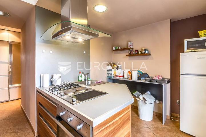 Trešnjevka, Rudeš, moderan dvosoban stan 52,50 m²