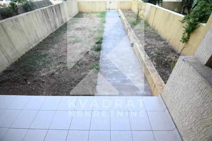 Prodaja, Dvosoban stan, Podgorica, Stari Aerodrom, 65m2