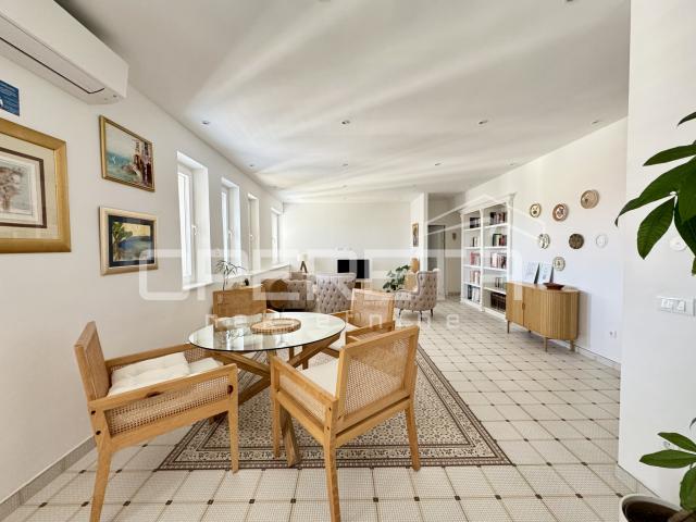 Bačvice – 101 m², 3 spavaće, lokacija blizu mora i grada