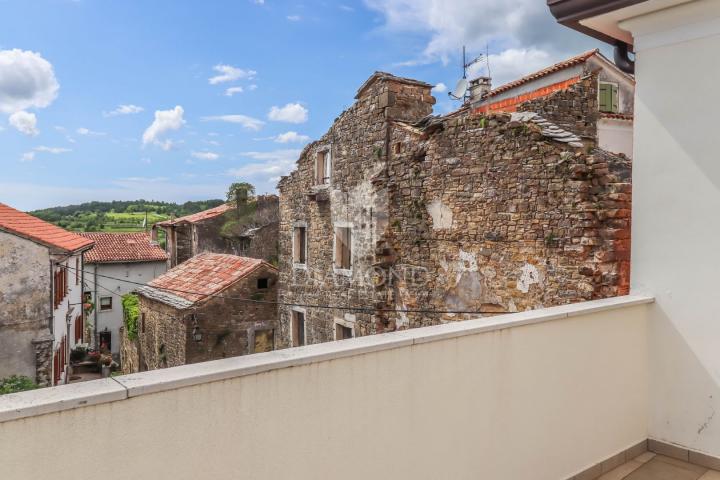 Attractive house with an unforgettable view!