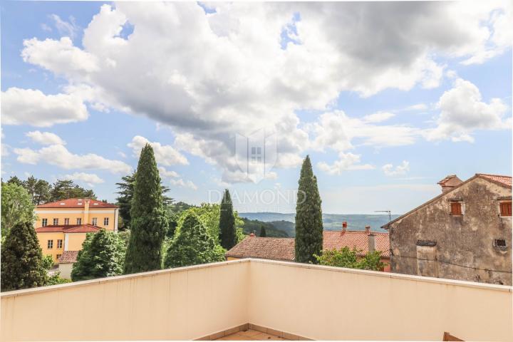 Attractive house with an unforgettable view!